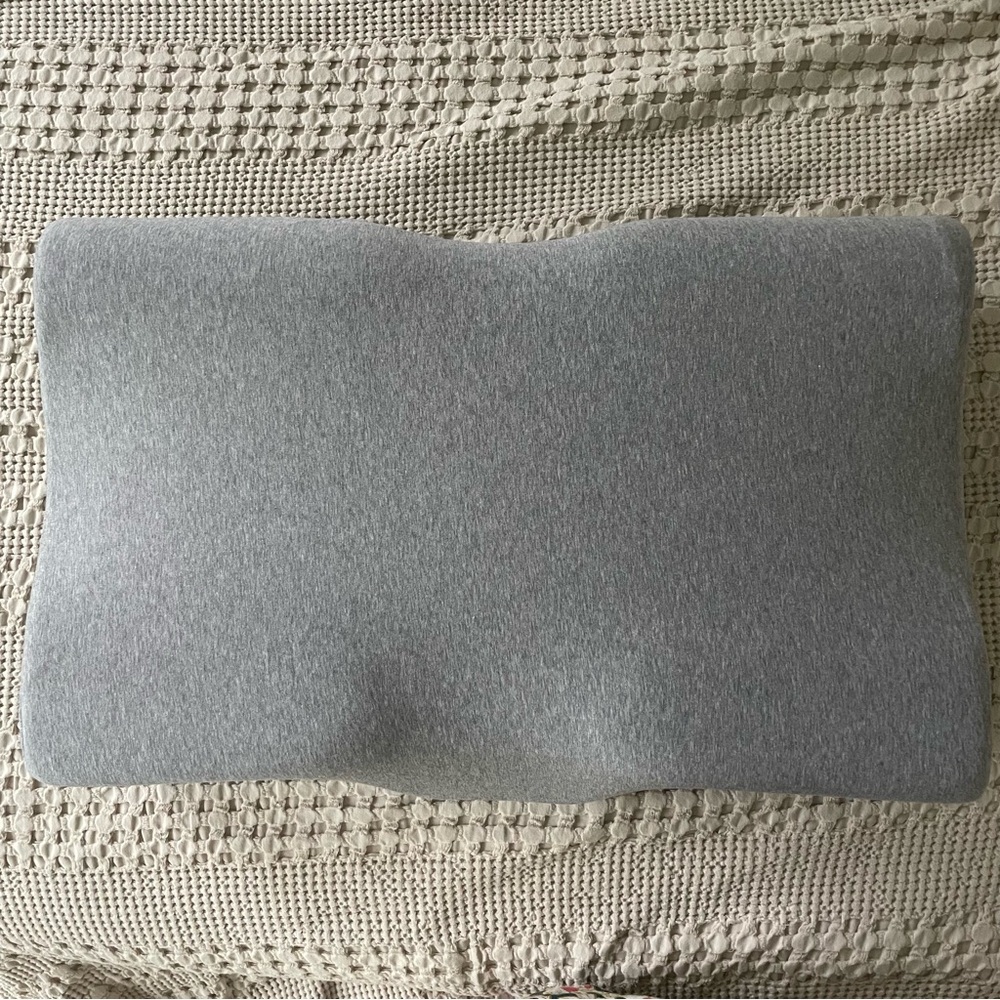 CUSHION LAB Neck Relief Ergonomic Cervical Pillow